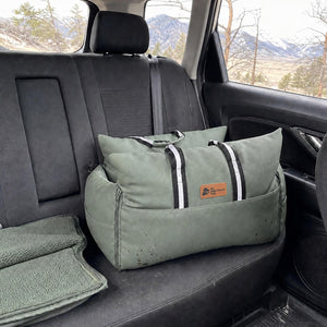 Pawvana anchored car bed